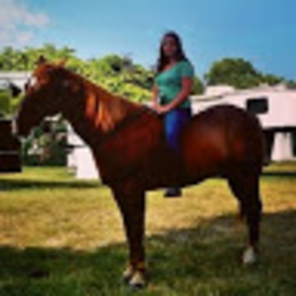 Meet your Posher, Janae